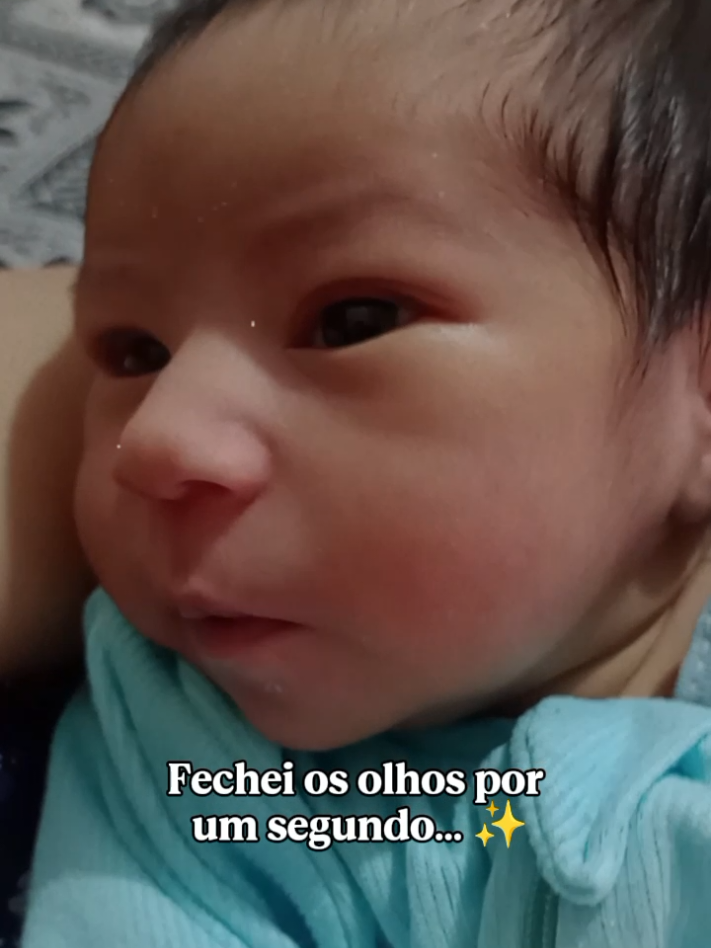 @Lariih Queiroz 🐼💜
