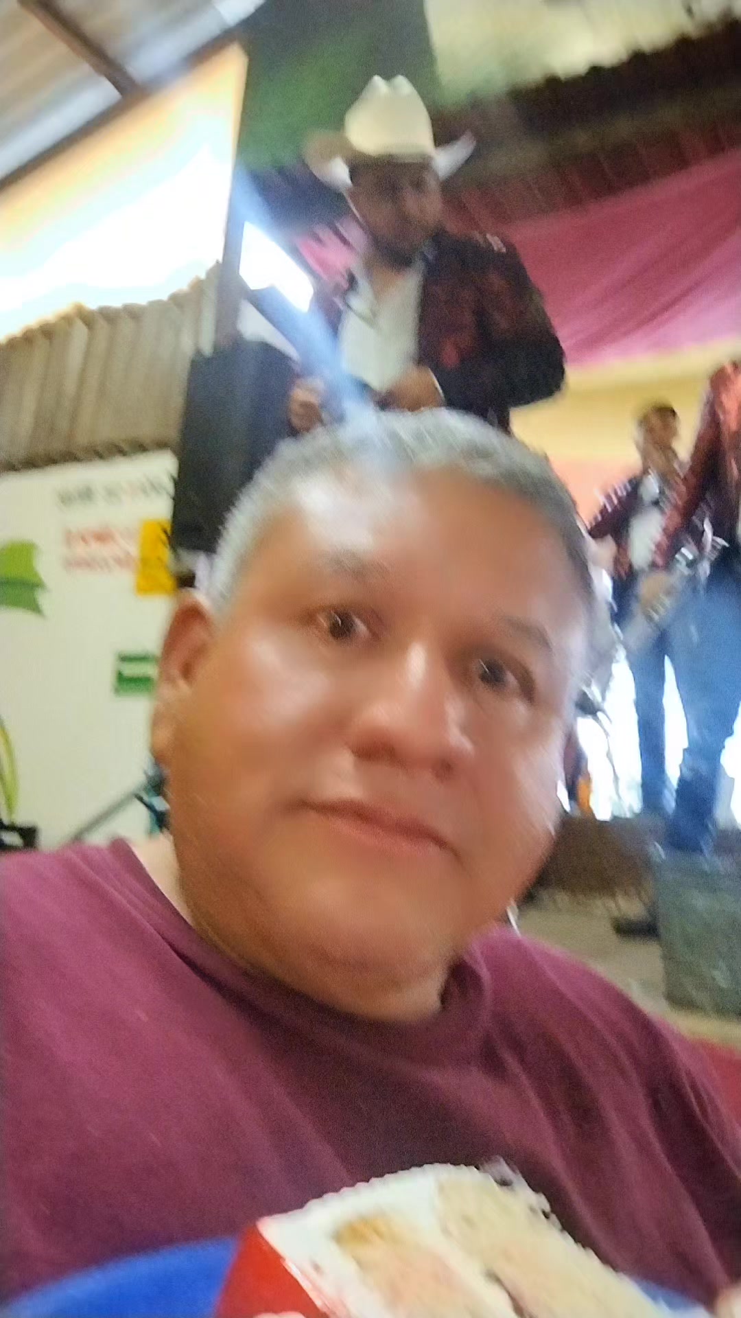 @Mart&iacute;nez Le&oacute;n Luis A