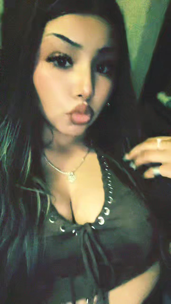 @???
