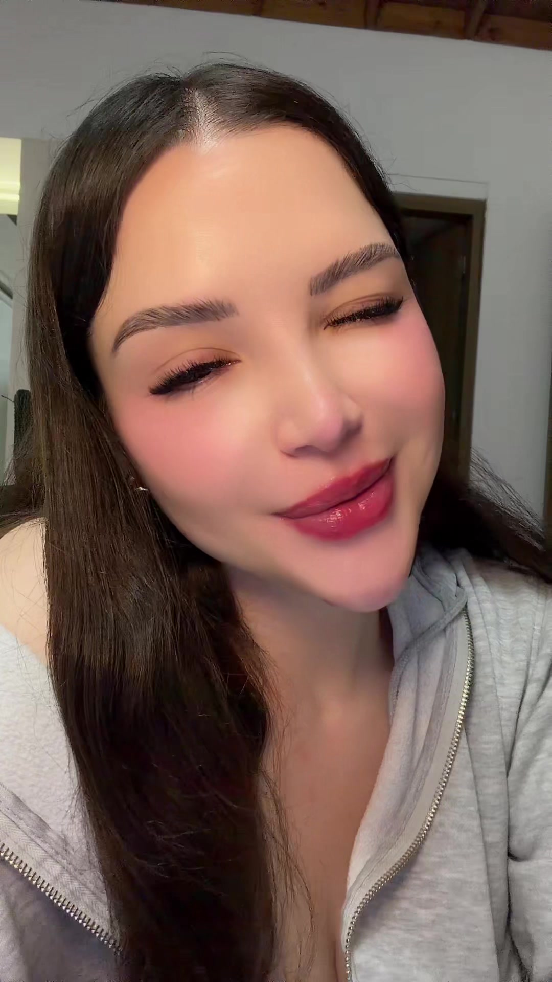 @Sof&iacute;a Brano