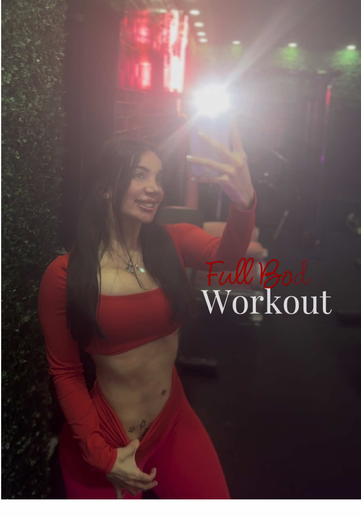 @Alybellax