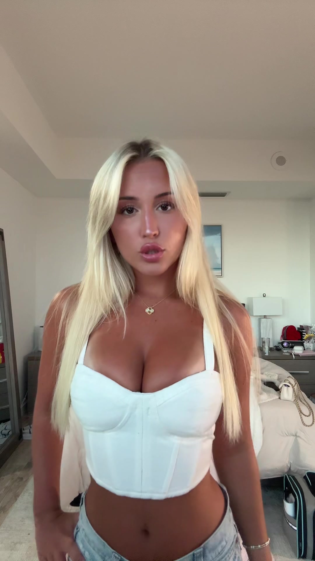 @mailiholt