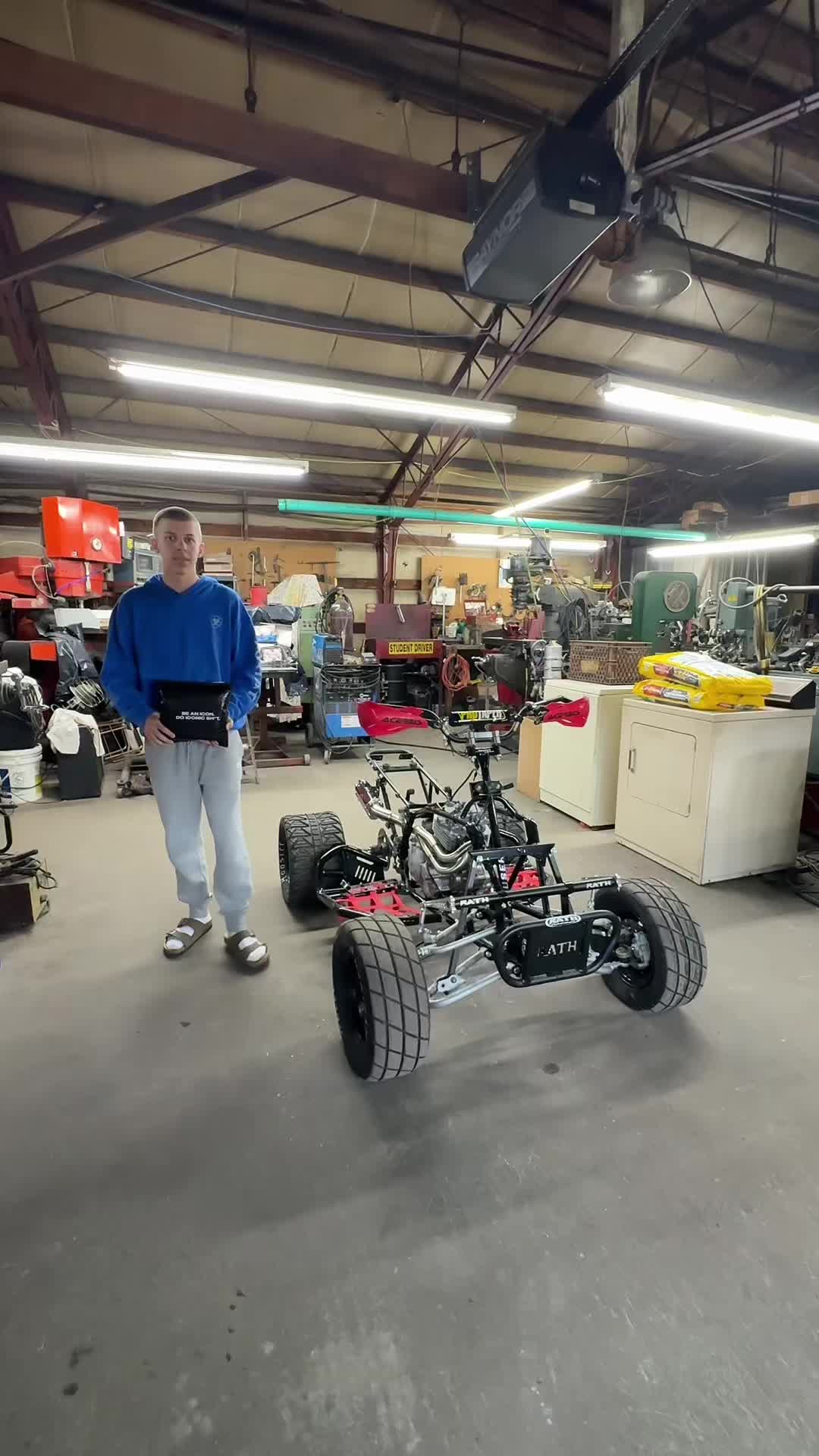 @Kayden🏁