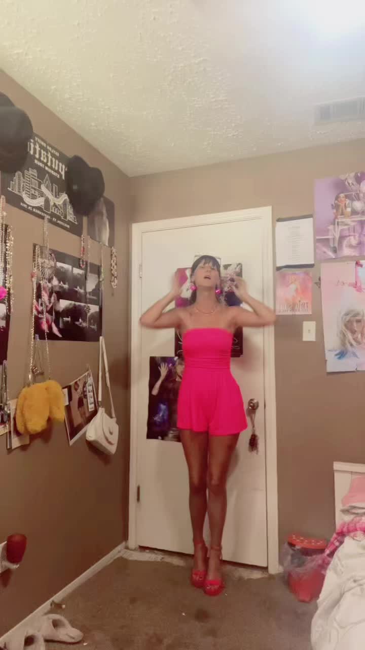 @the.life.of.a.showgirlts