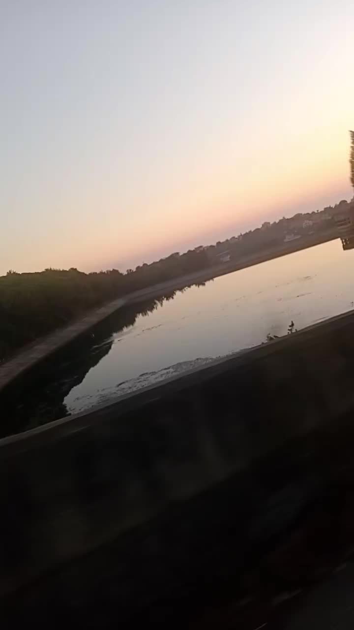 @LóuLòu él Háriri