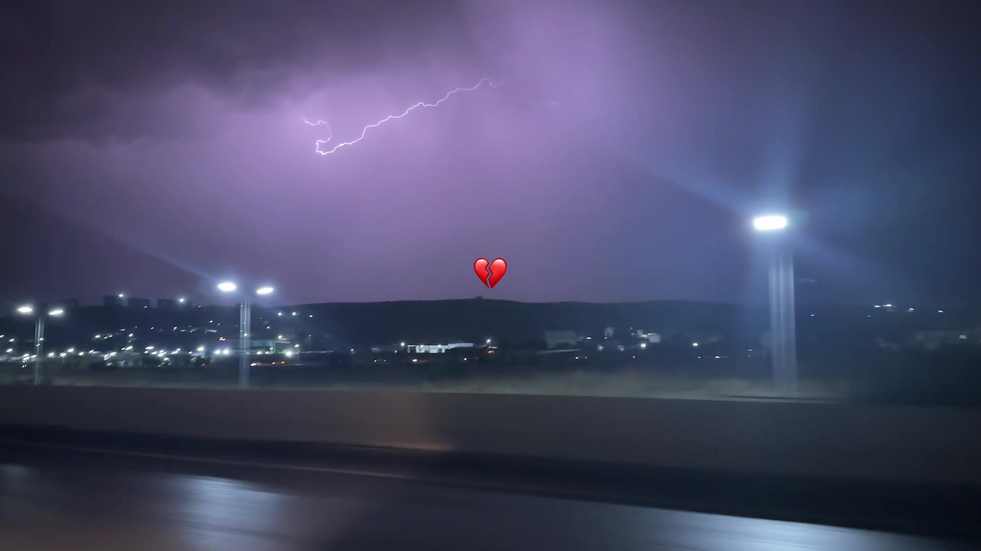 @𝒄𝒉𝒊𝒌𝒐𝒖🪬❤️
