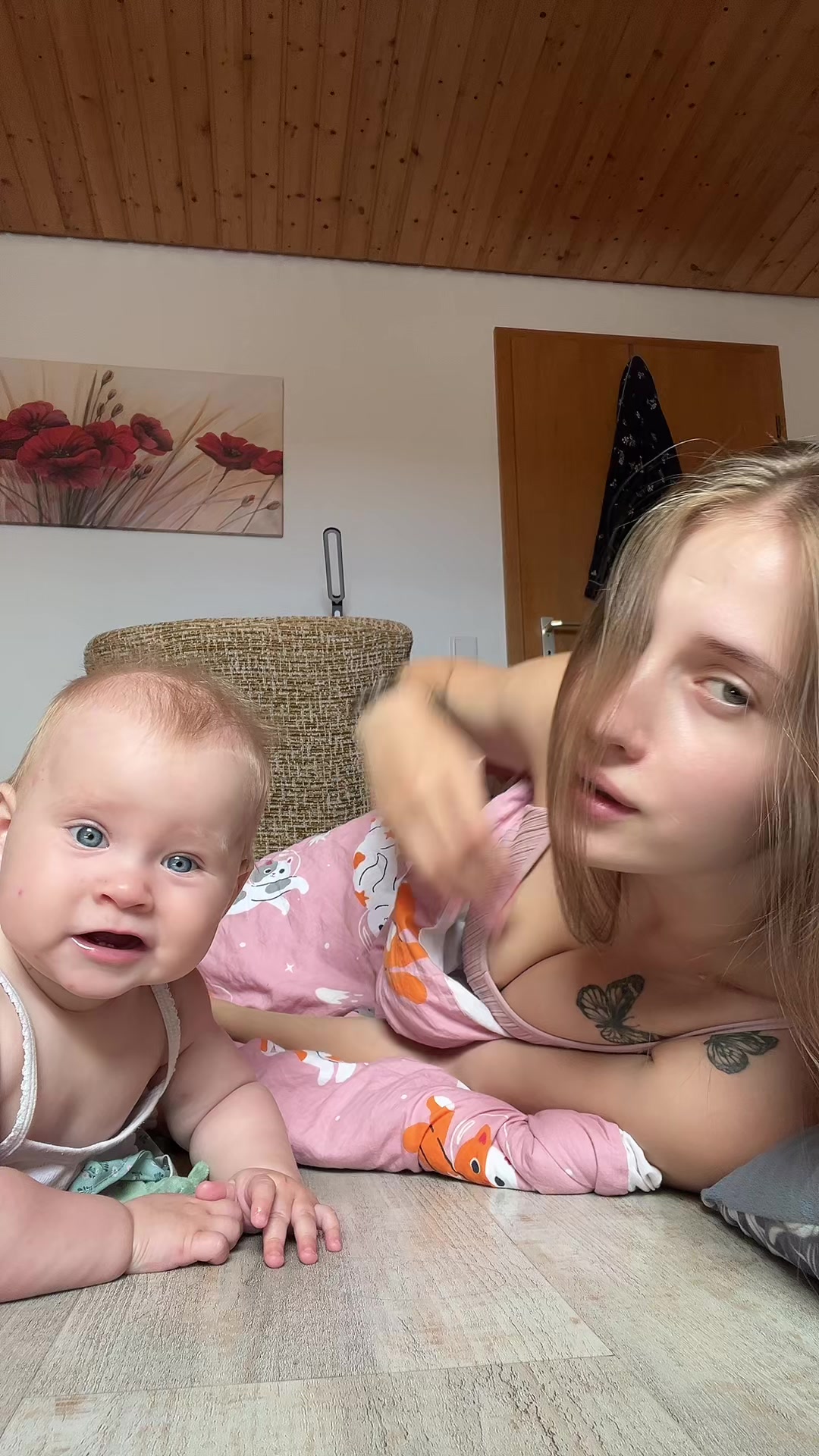 @МАТЬ