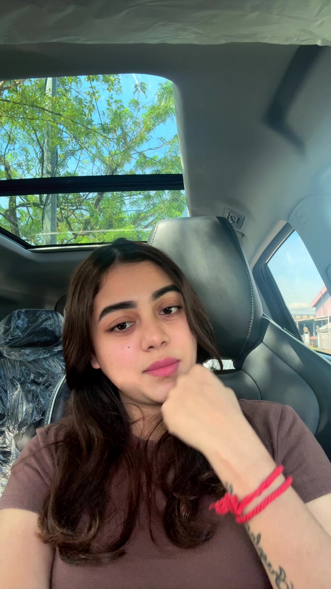@Vishalini Devi🦋🕊️