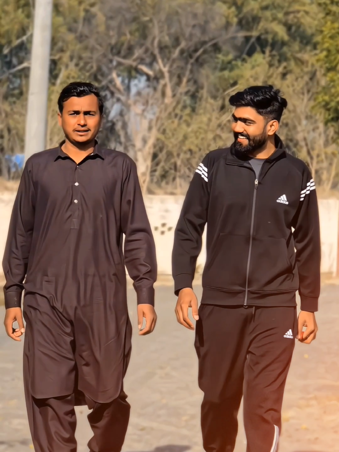 @عمر بھٹی 🦅