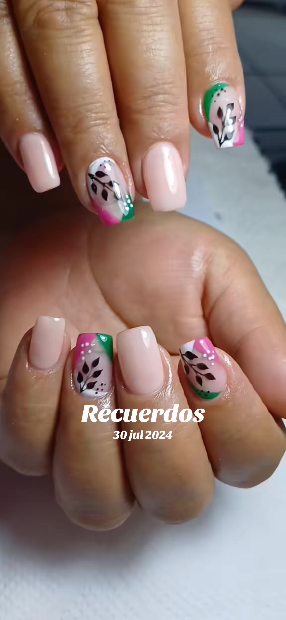 @Deluxe uñas