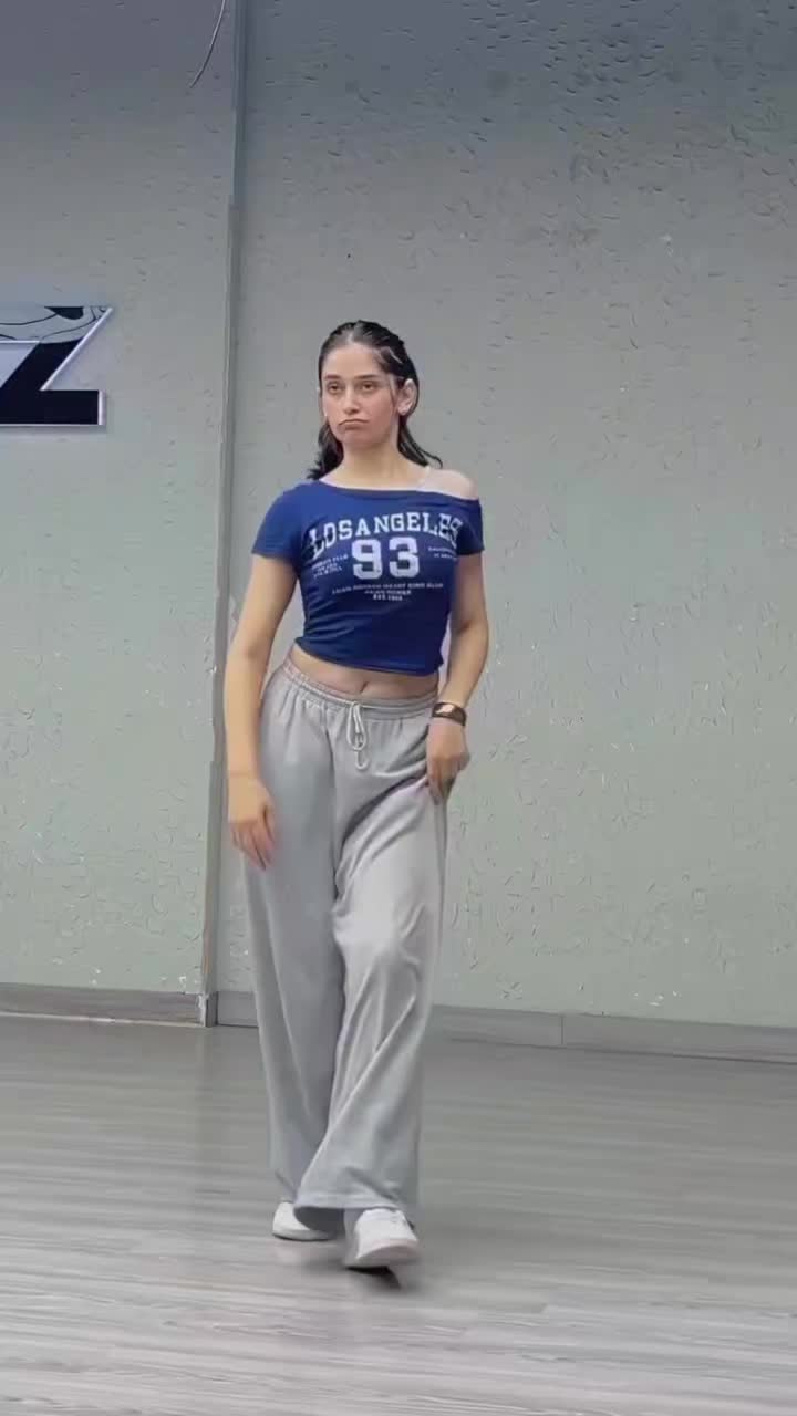 @CRAZY DANCING FACTORY💃🏿🕺