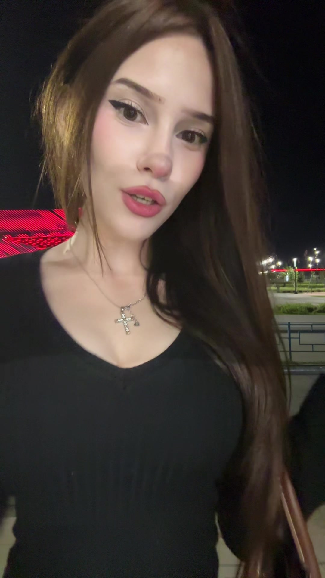 @nikaswiftik