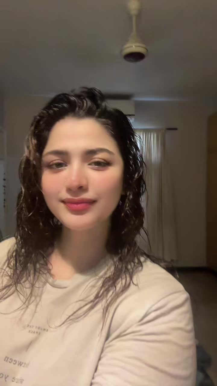 @Hira Soomro