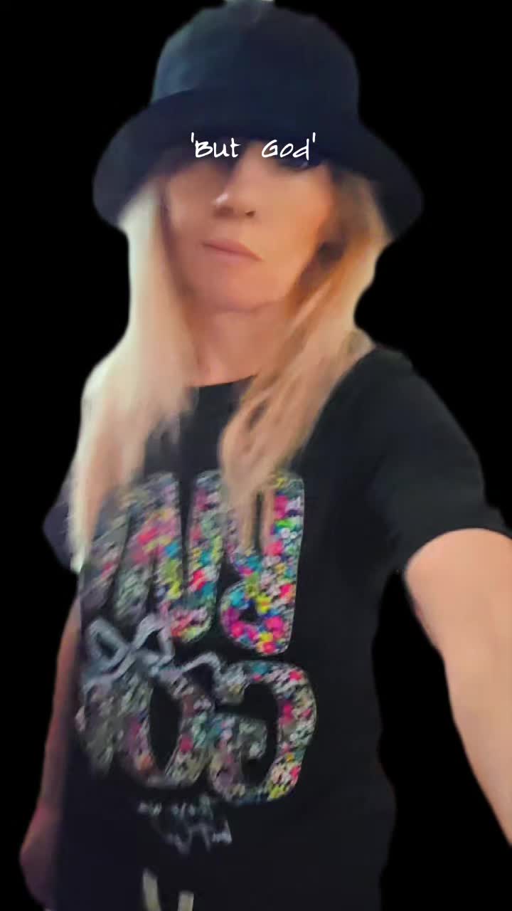 @𝕮𝖍𝖗𝖎𝖘𝖙𝖎𝖓𝖆