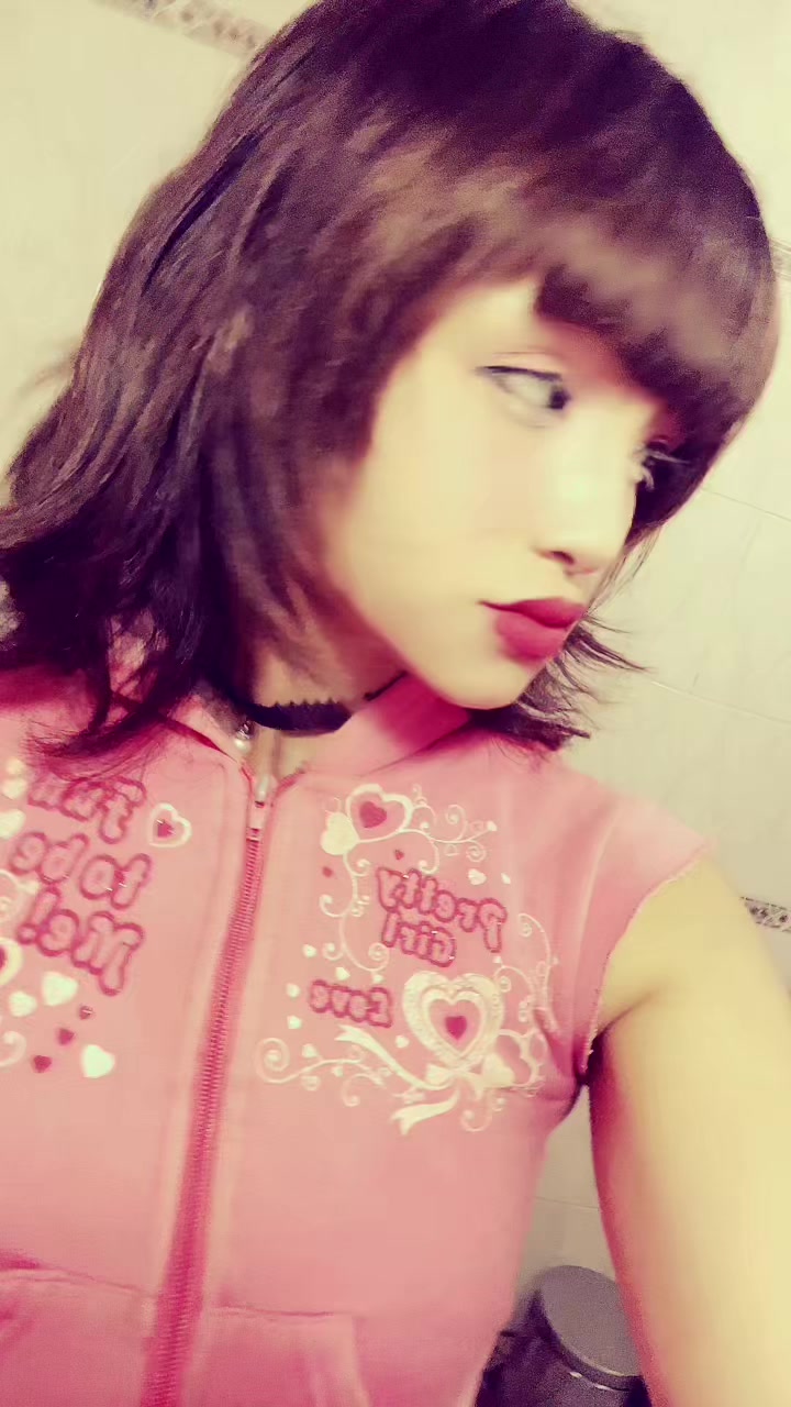 @🦄