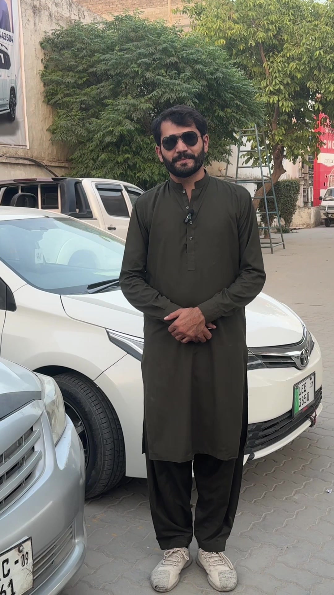 @ملک موٹرز (کینٹ لاہور )