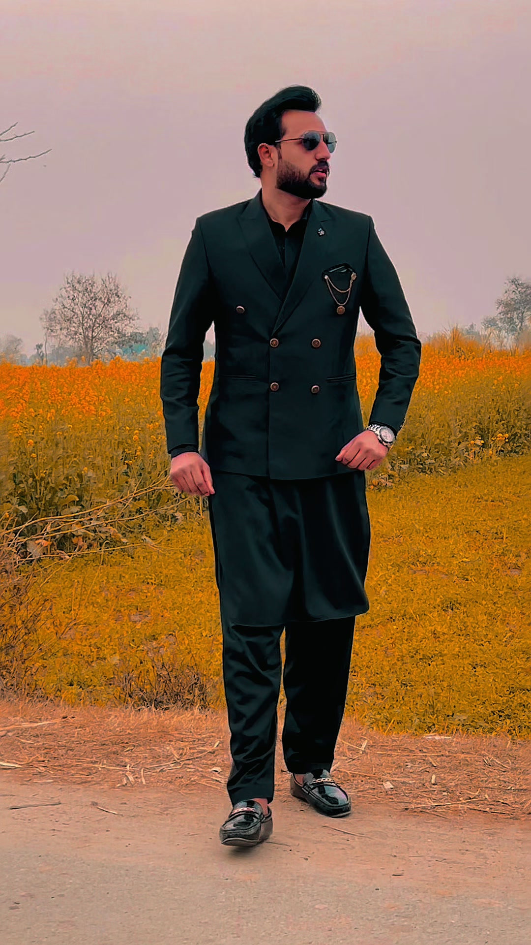 @Taimur