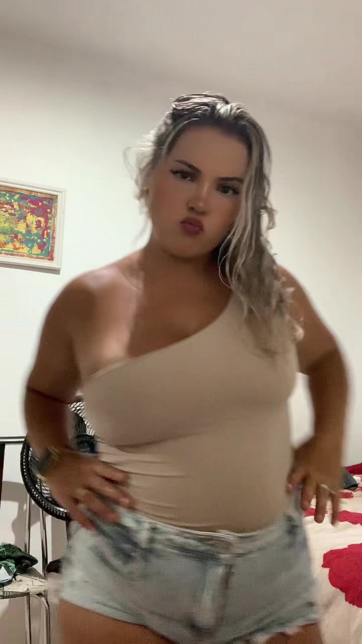 @Laura Oliveirah