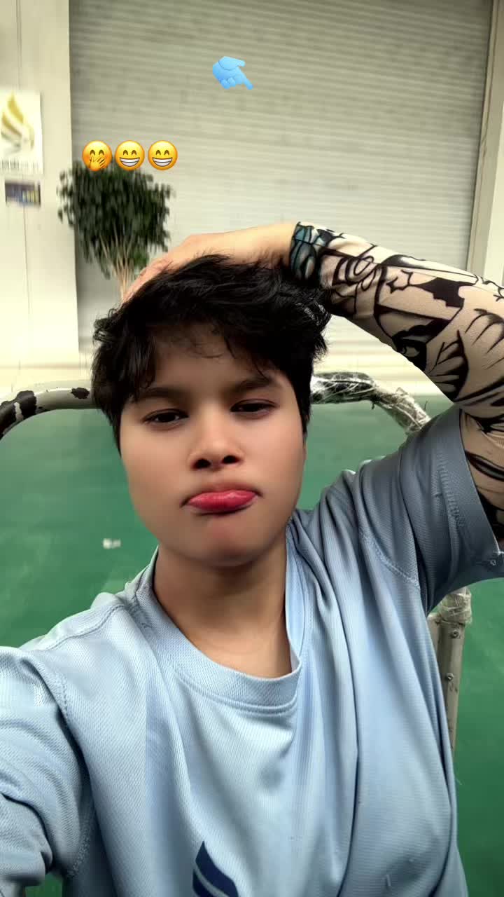@> Biru xetrii 🇲🇾