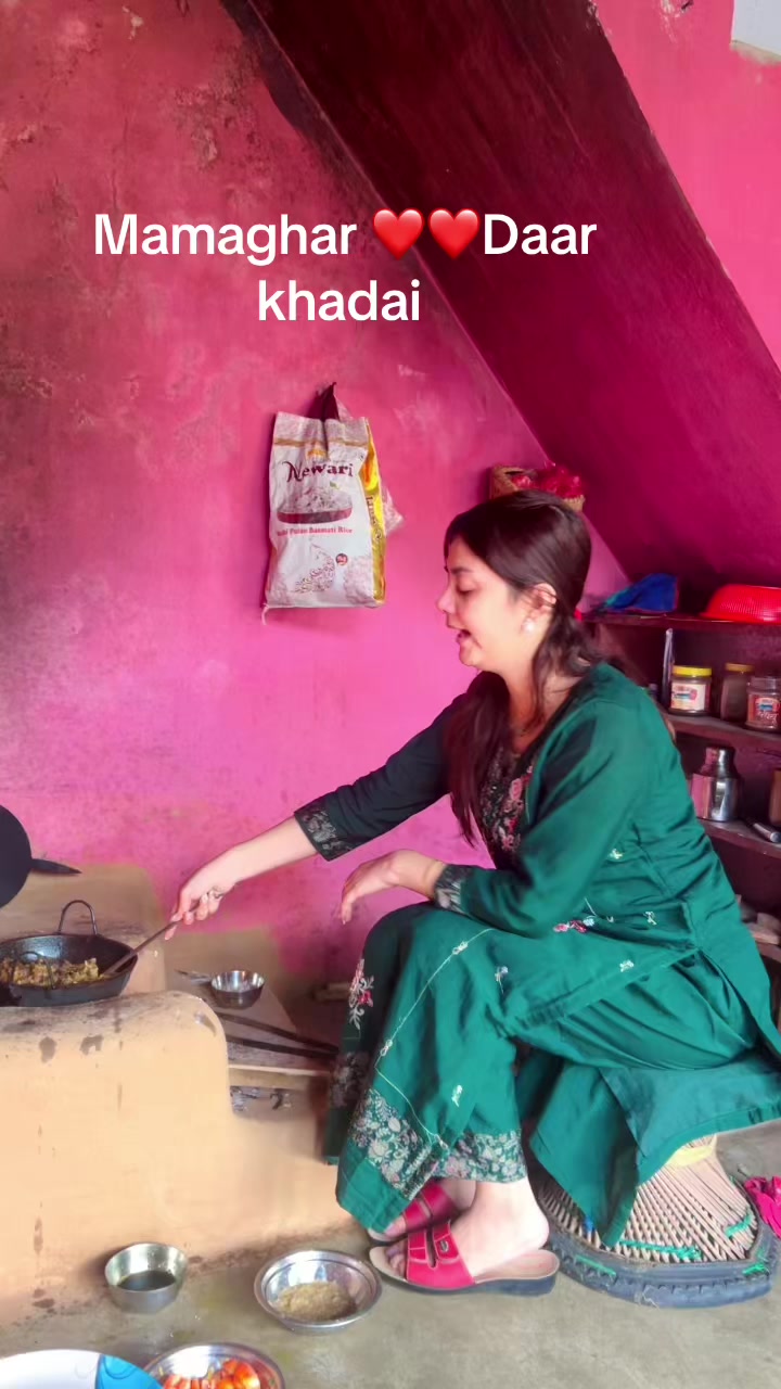 @Muna Kunwar