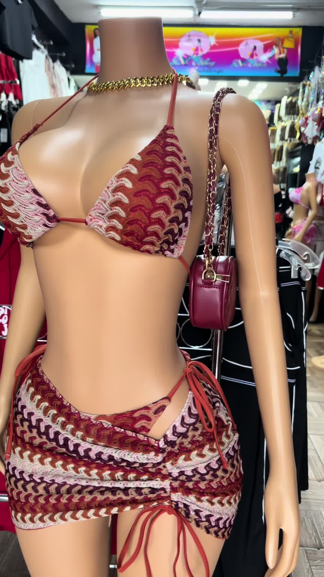 @Laclothingsanjuan