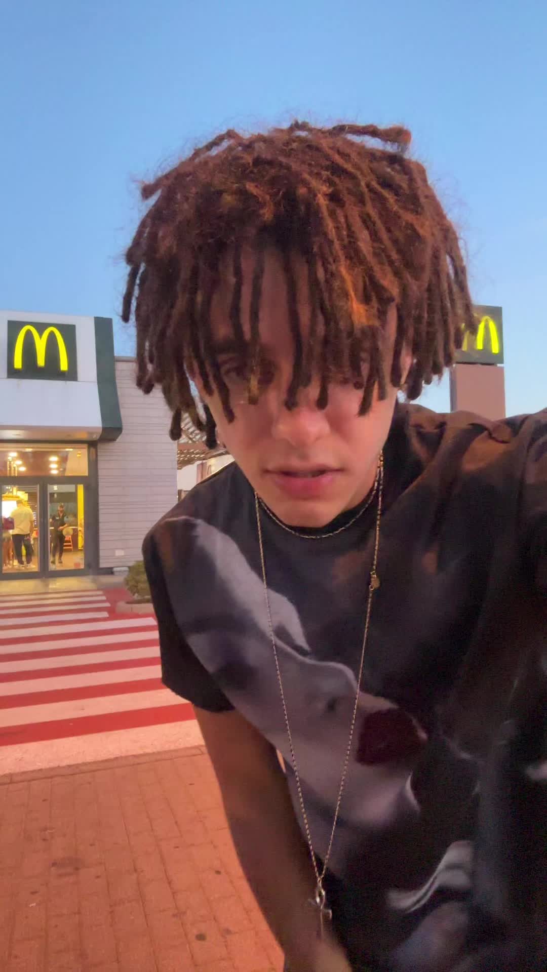 @lildombaby