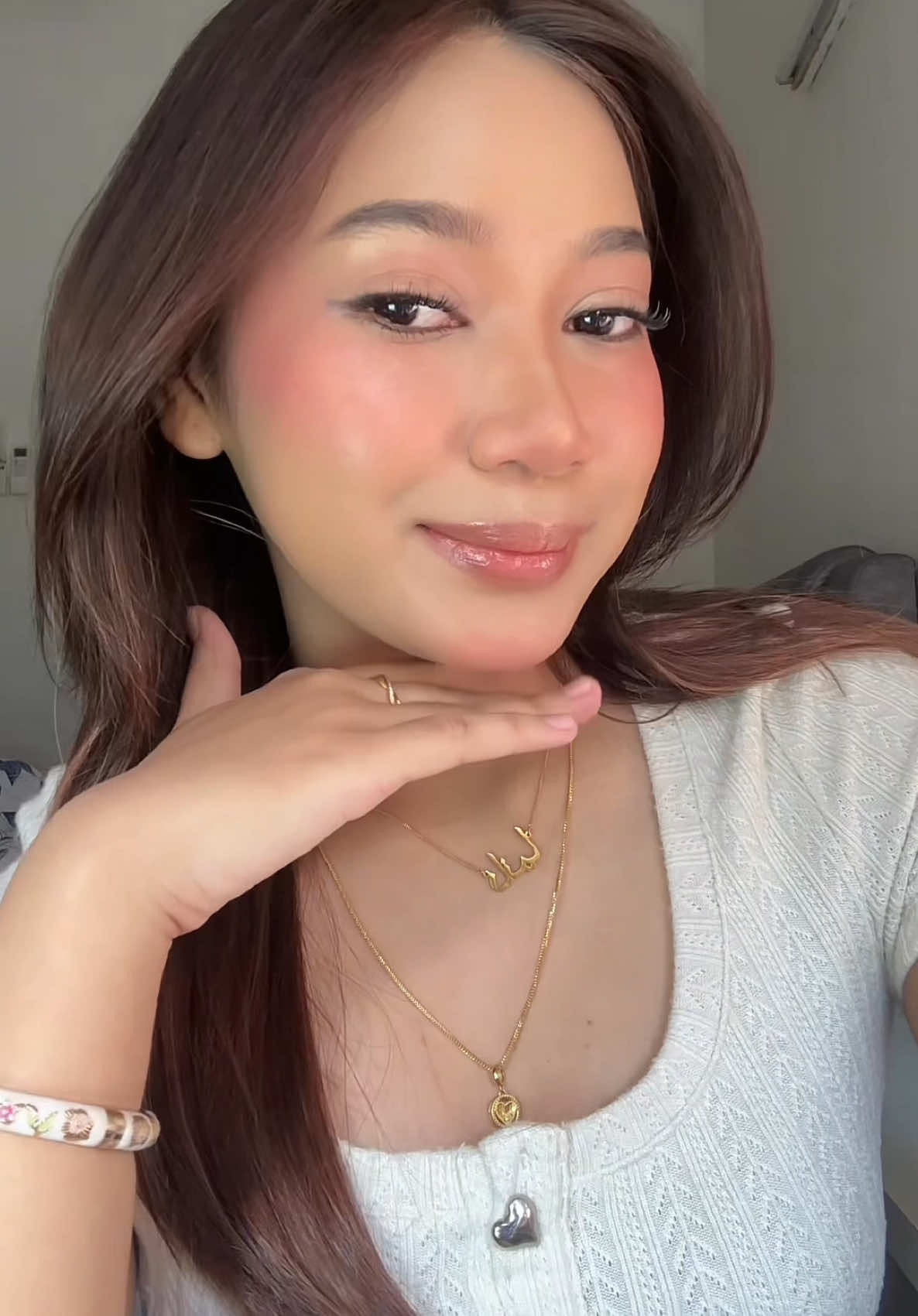 @nia