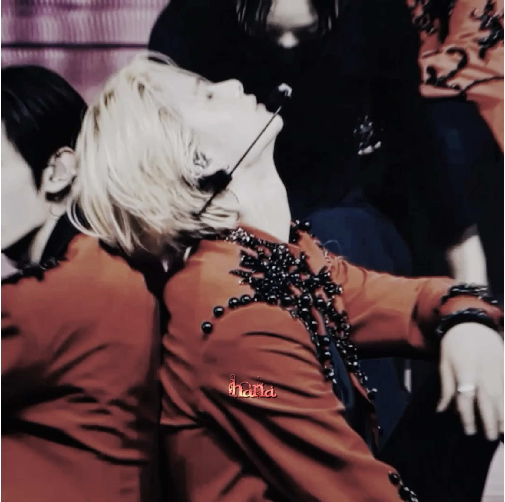 @𝘩𝘢𝘯𝘢 ᵒᵗ⁷