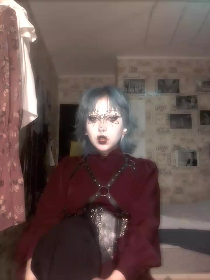@𝐛𝐚𝐭🕸