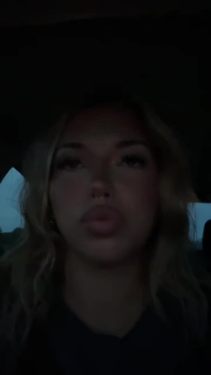 @onlygirlinthaworldd