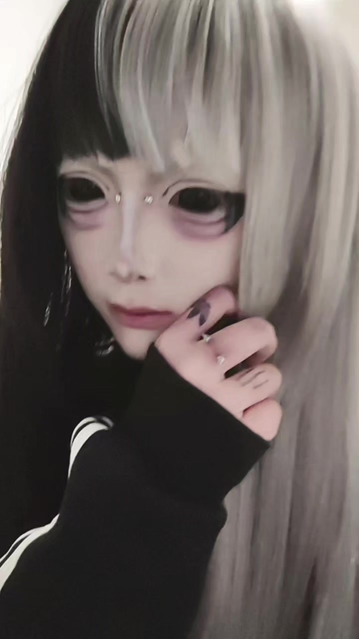 @高地の两足の羊