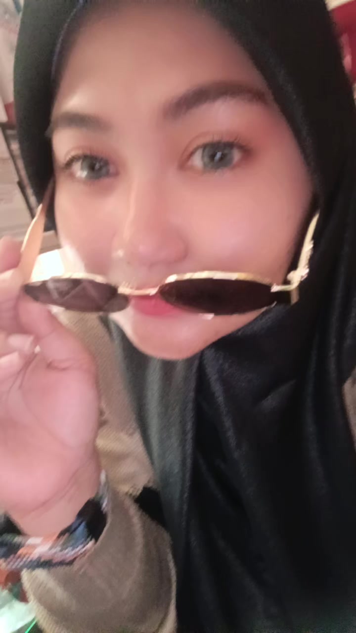 @Tia Pratiwi