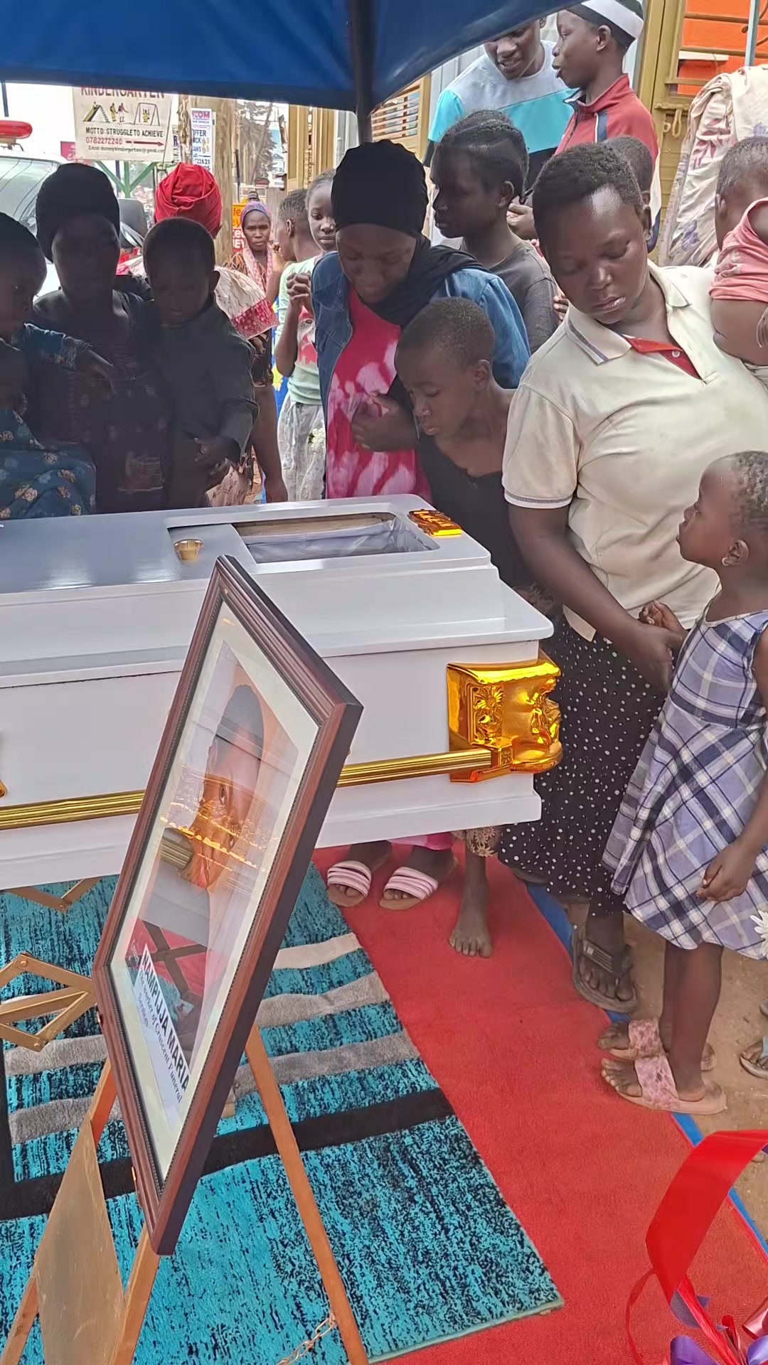 @Crescent funeral service