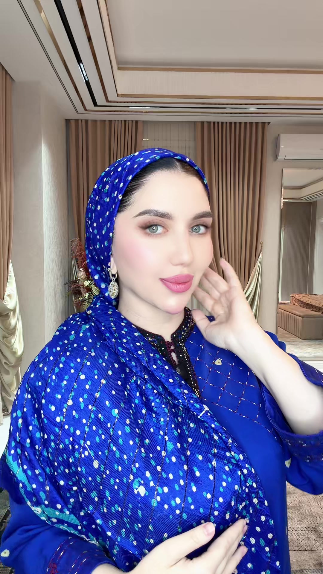 @MERAAA_0505
