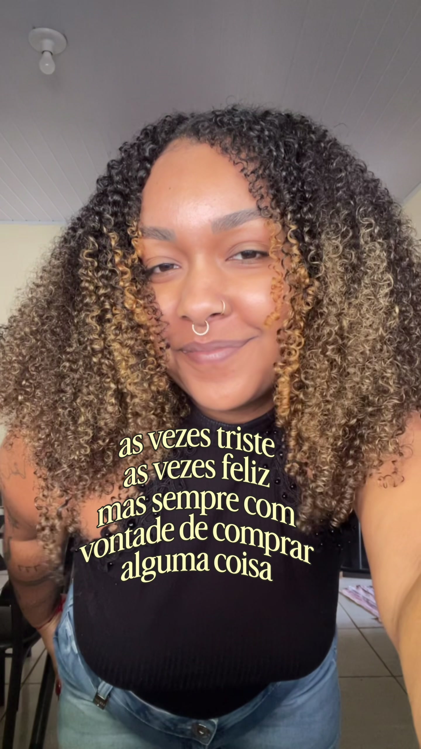 @LAUANNE ✨