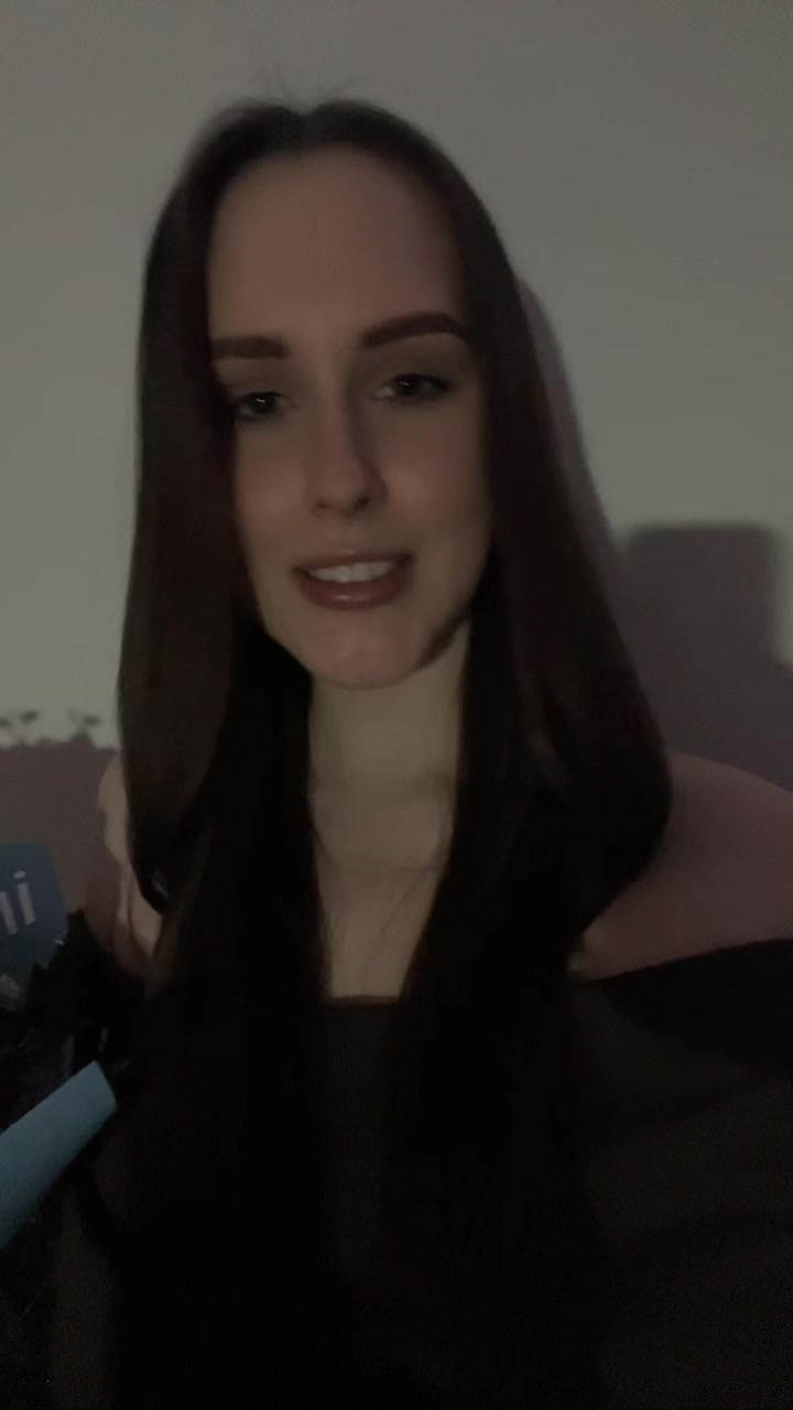 @Аделина