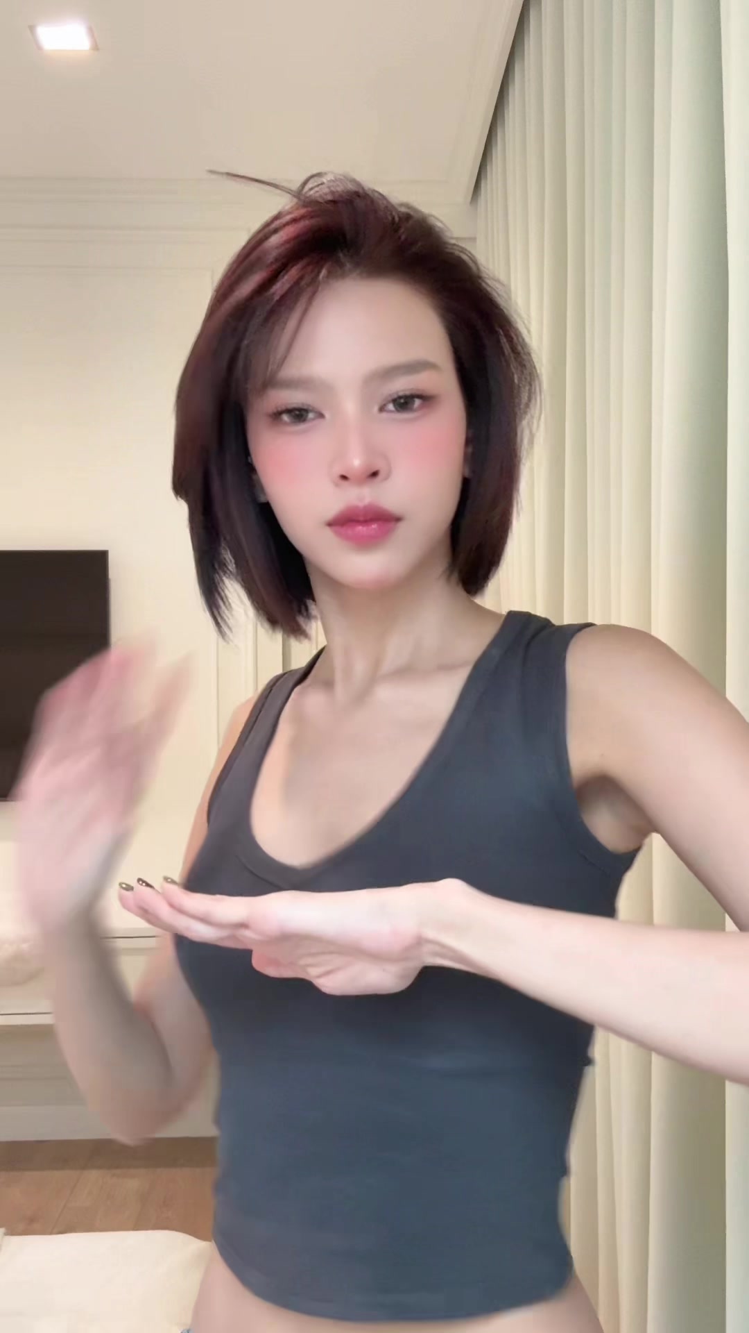 @ButreeKaljaruek(3.4M)