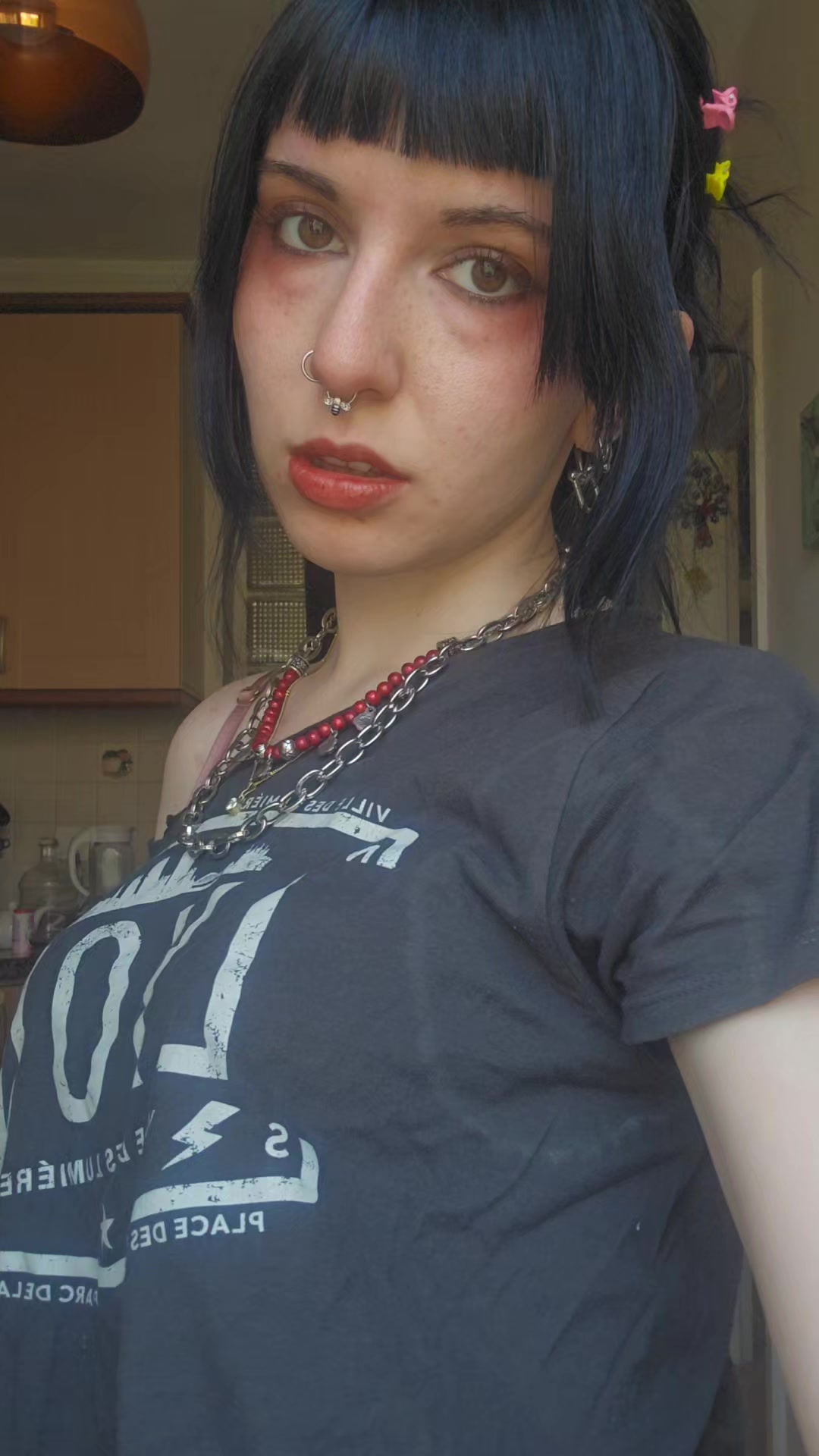 @asya 🦦