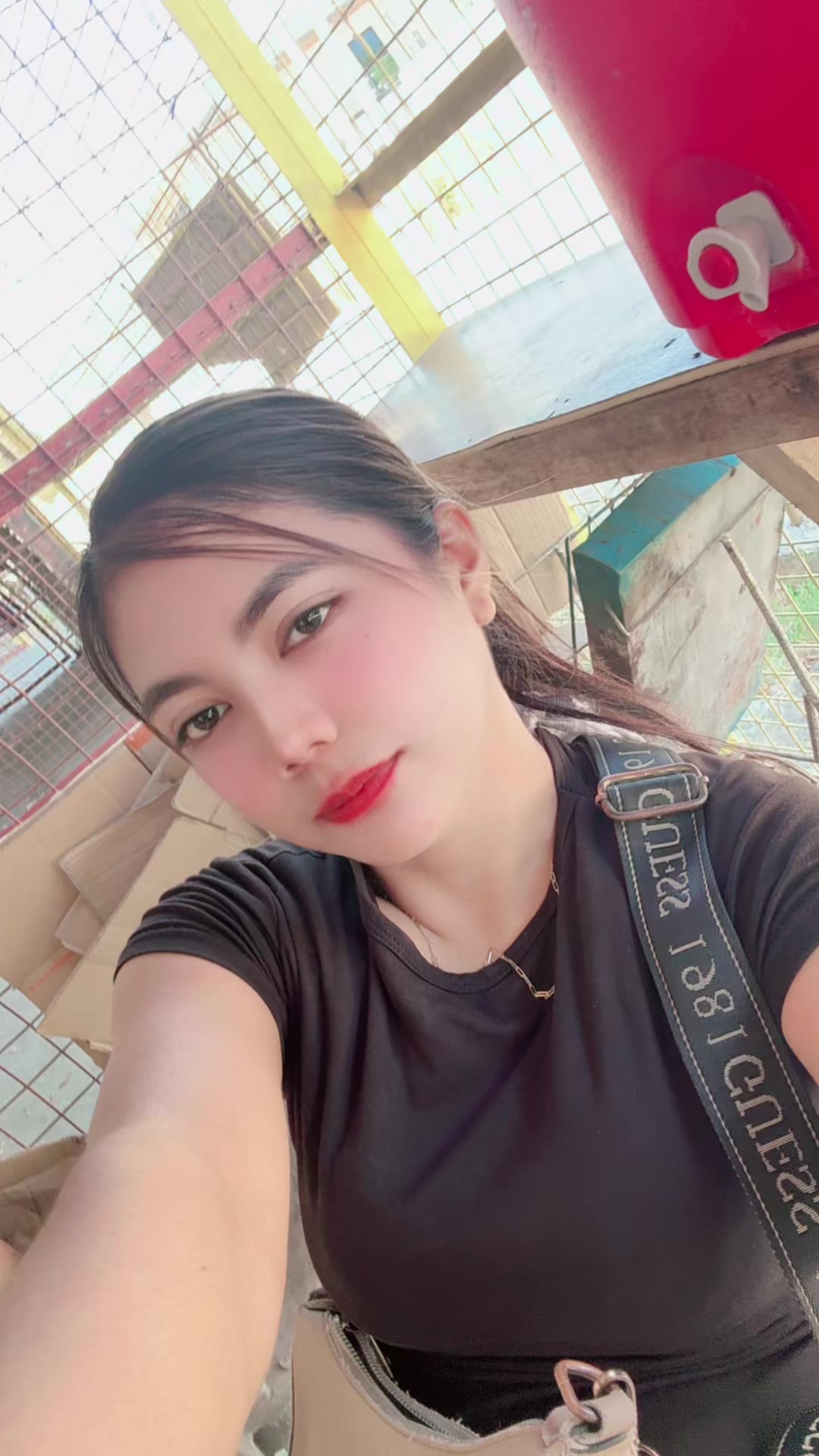 @bini bini😋