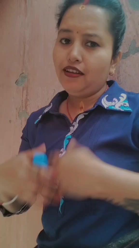 @परदेशी चेली 💫