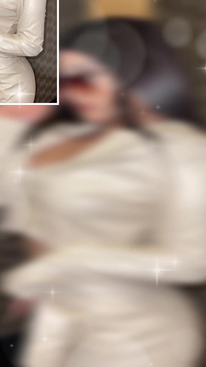 @mari@1223