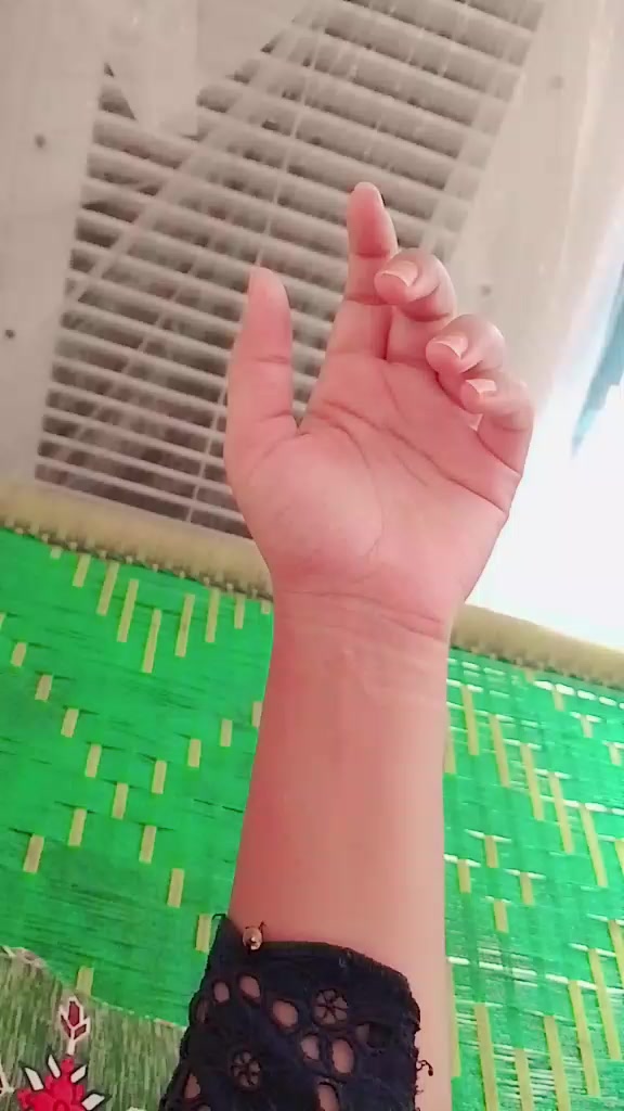 @𝘢ɳᵤ𝚖𝘢𝗅ⲓ𝐤 🎶