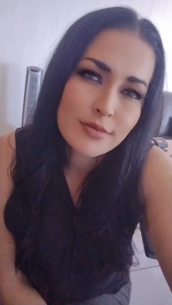 @Chezzybelle