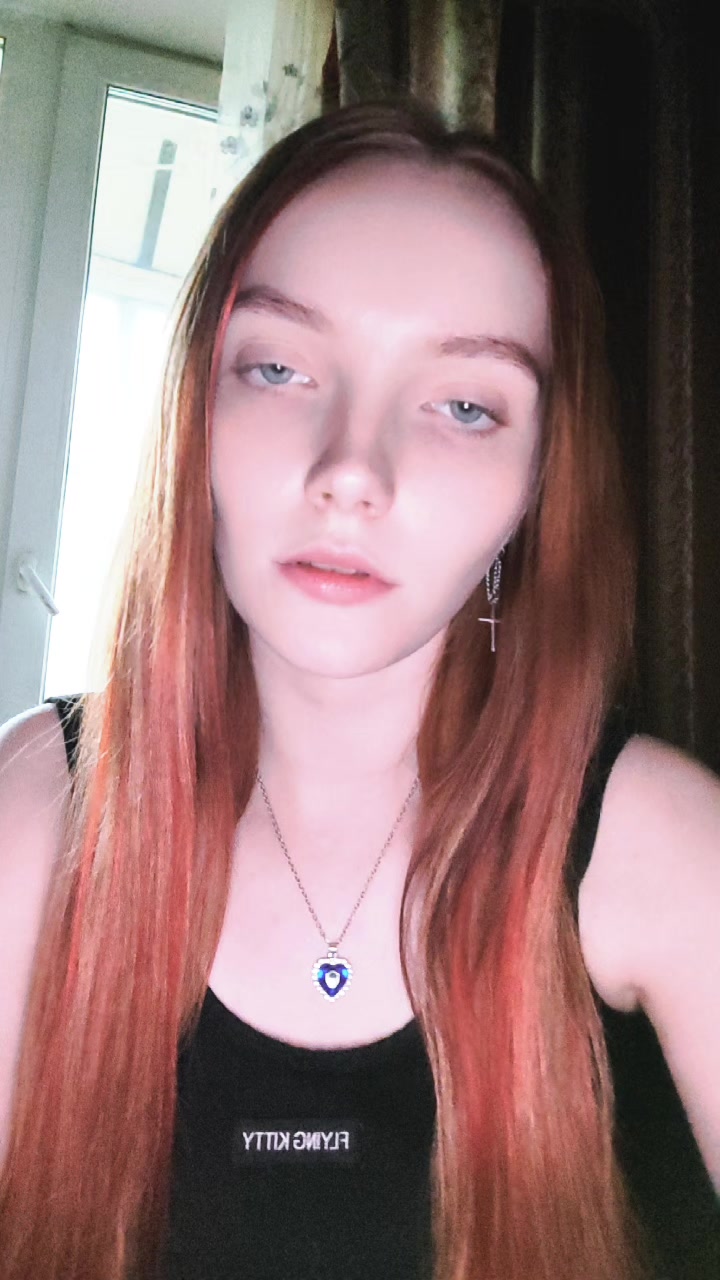 @лисёнок 😈
