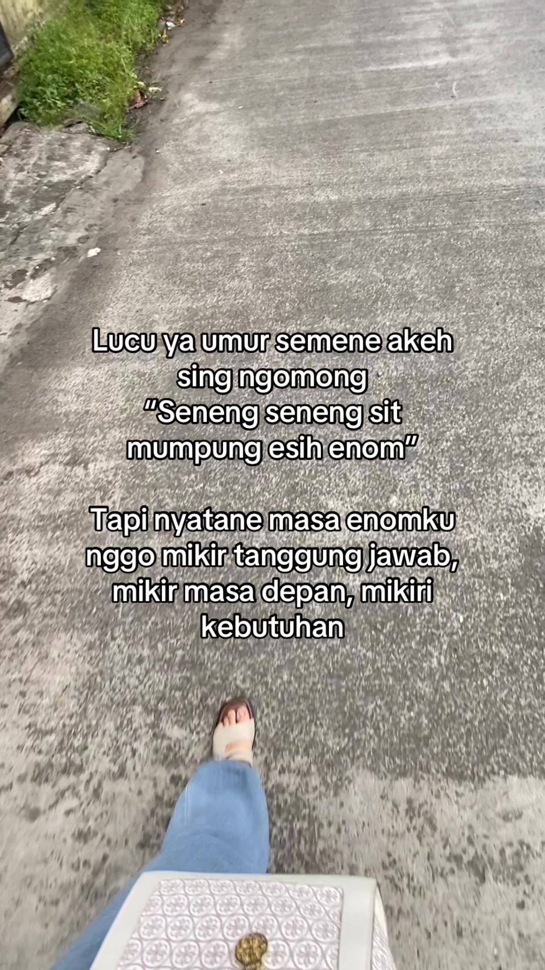 @🎬