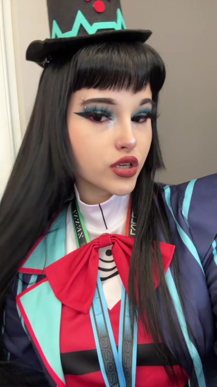 @lisa 🖤
