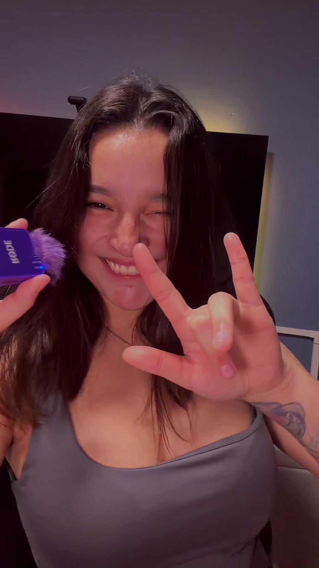 @Luceritoluz