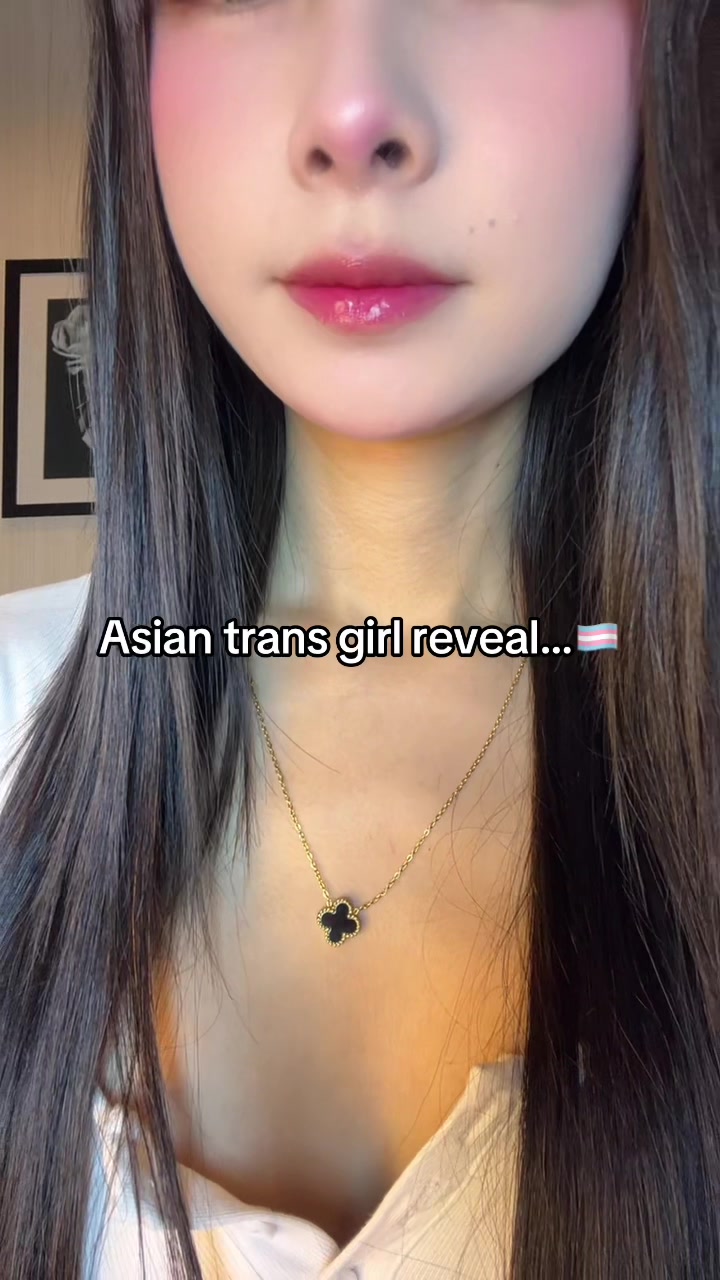 @Ava