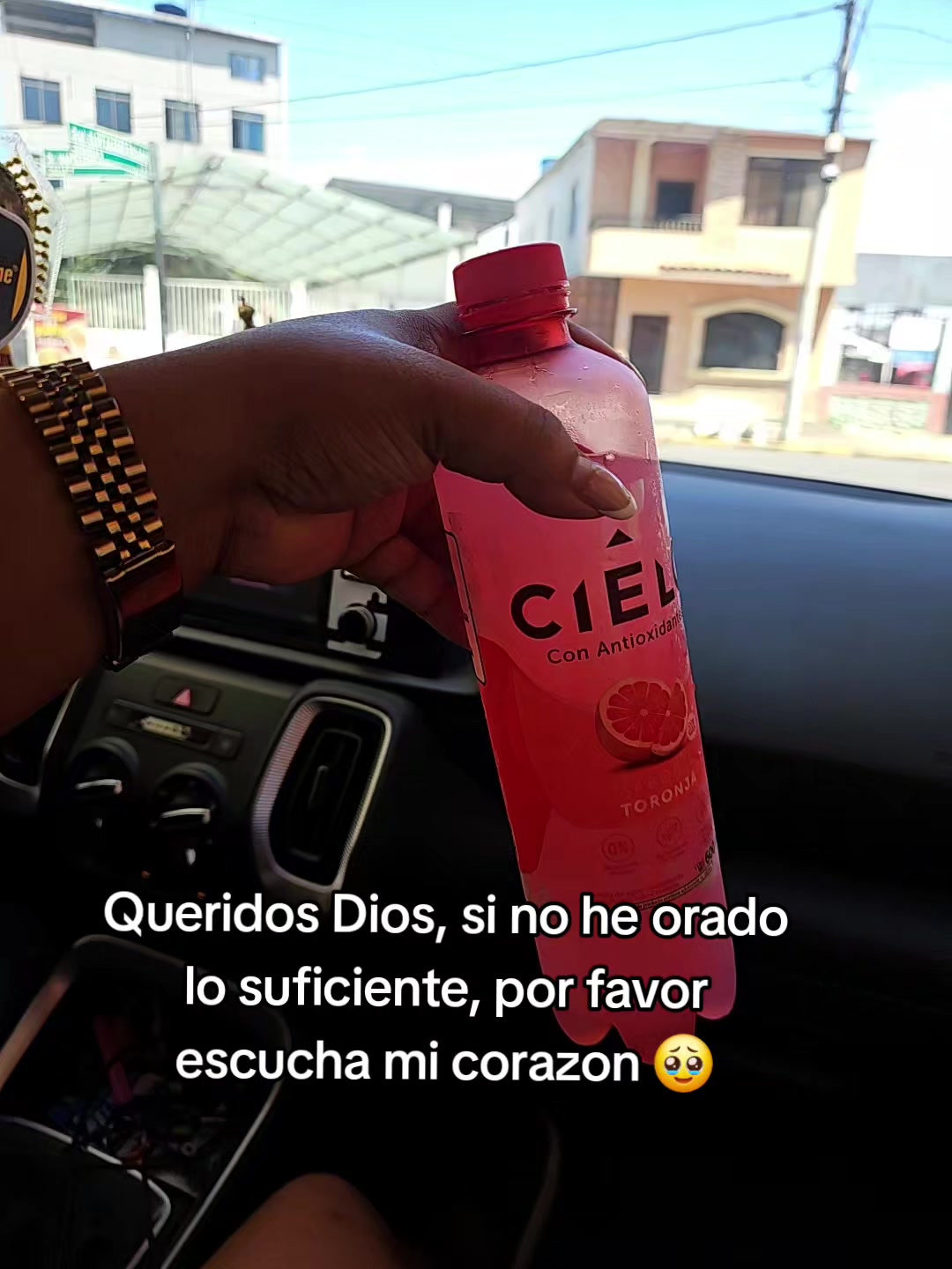 @Valentina Espinoza