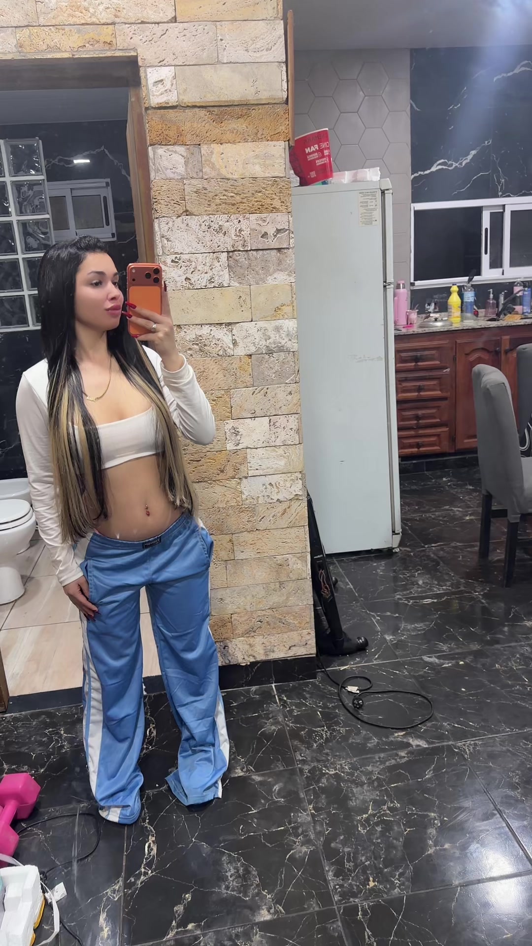 @Micaela